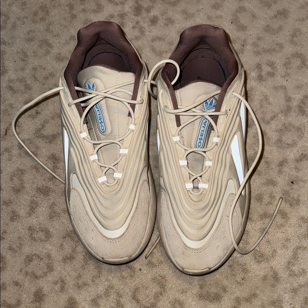 Adidas Ozelia Men’s Sneaker Size 11